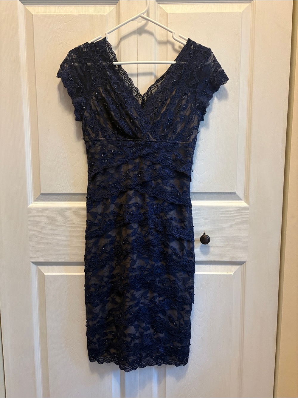 Marina Navy Blue Beaded Lace Tiered Sheath Cocktail Dress Size 4